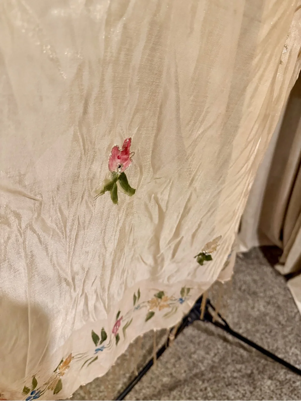Delicate Cream Embroidered Scarf - Floral Accent